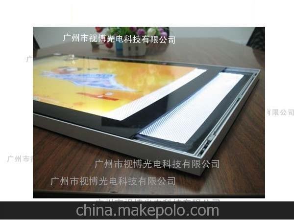 廣州高級商城掛式超薄LED磁吸展示廣告燈箱引來無數羨慕的眼神圖片