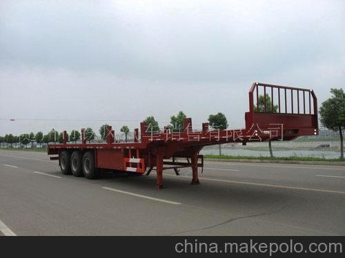 供應平板式半掛車(chē)、低平板掛車(chē)、小汽車(chē)運輸車(chē)圖片