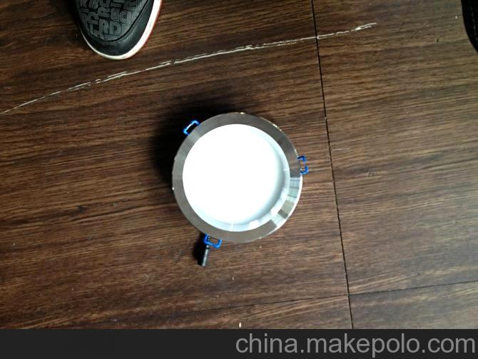 品諾板業(yè)供應(yīng)各種材質(zhì)擴散板，尺寸可定做