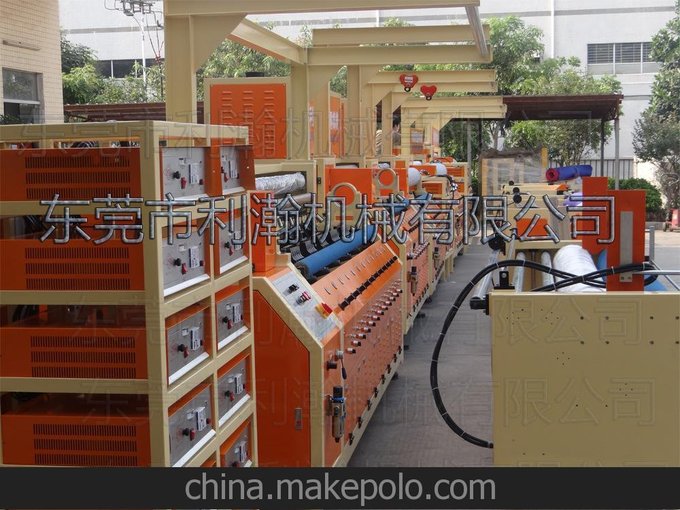 超聲波：嬰兒墊復合機，嬰兒尿墊粘合機，嬰兒尿墊縫合機 無(wú)膠圖片