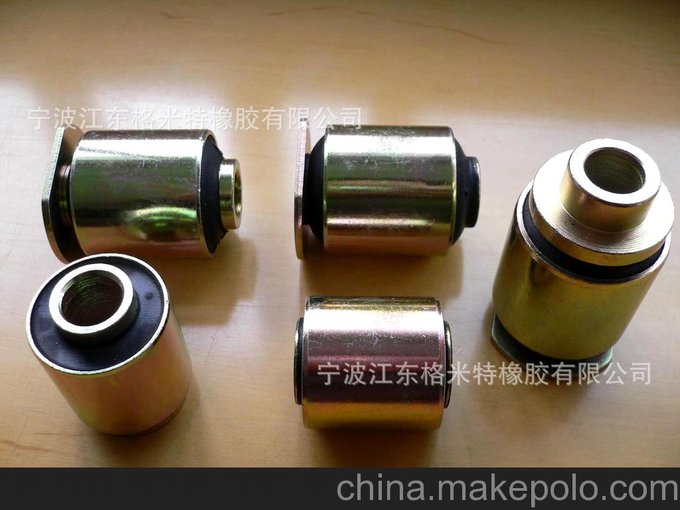 廠家供應(yīng)襯套，汽車襯套，復(fù)合襯套，減震橡膠襯套，汽車橡膠襯套圖片